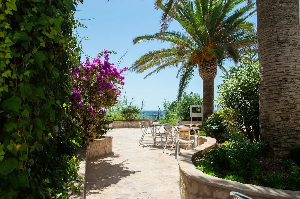 Hotel Sol Y Mar Platja de Migjorn 0*,